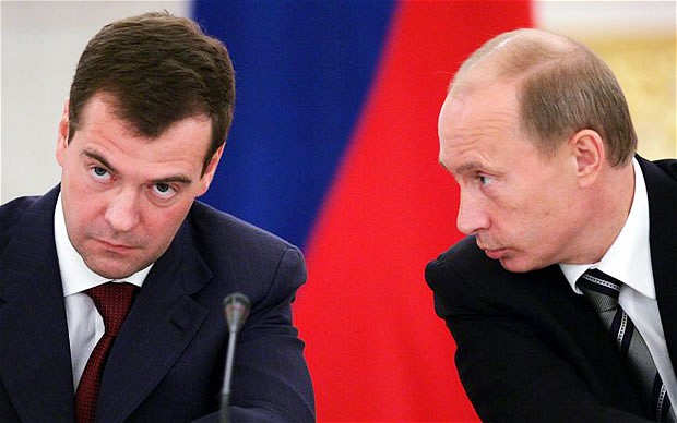 Vladimir Putin Dmitri Medvedevə yeni vəzifə təklif edib