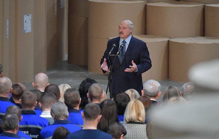 Lukaşenko: “Mən bunu etsəm, belaruslar məni yeyərlər”  