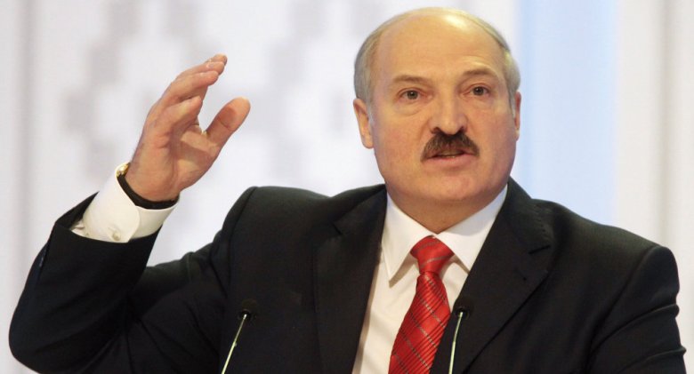 Lukaşenko əməliyyatlara başladı: vəzifəli şəxslər ölkədən qaçarkən saxlanıldı
