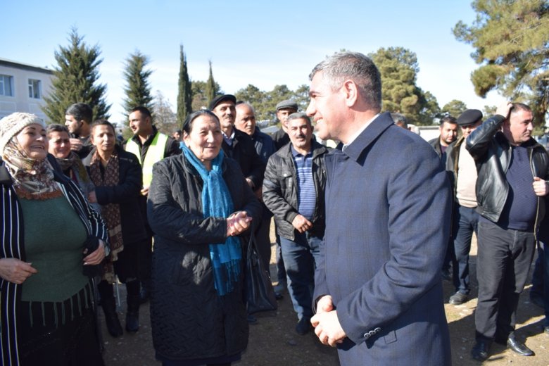 Ziyalılar: “Vüqar Bayramova səs verməklə, Füzulinin inkişafını dəstəkləmiş olacaqsınız” Ziyalılar: “Vüqar Bayramova səs verməklə, Füzulinin inkişafını dəstəkləmiş olacaqsınız”