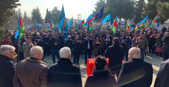 İsa Qəmbər: “Cümhuriyyət qurucularının xatirəsi əbədiləşdirilməlidir” İsa Qəmbər: “Cümhuriyyət qurucularının xatirəsi əbədiləşdirilməlidir”