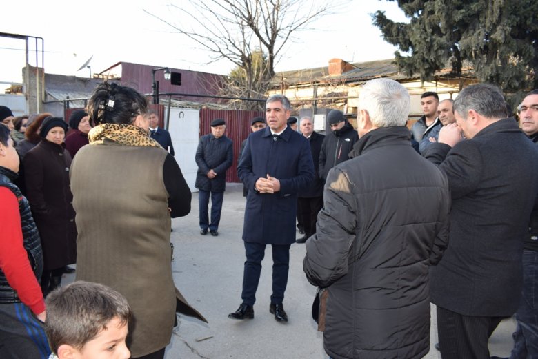 Akademiklər seçicilərə səsləndi: “Elinə və Elminə güvənənə səs verin”