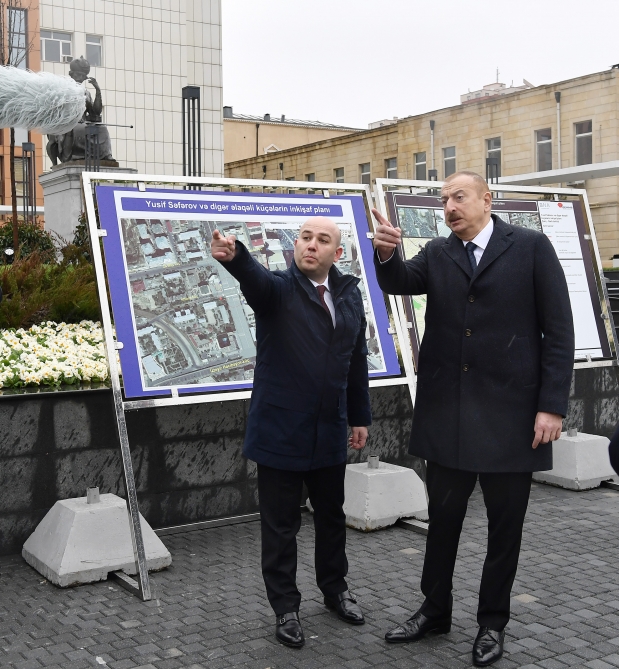 Prezident Şah İsmayıl Xətainin heykəlinin köçürüldüyü yeni salınmış parkda olub