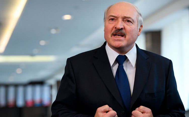 Lukaşenko:  “Heç bir fəlakət yoxdur, cəmi 794 nəfər virusa görə xəstəxanaya yerləşdirilib”