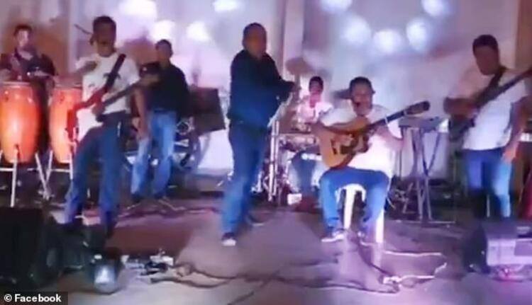 Mafiya başçısına 50 güllə vuruldu Mafiya başçısına 50 güllə vuruldu