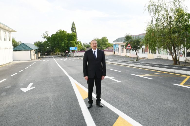 Prezident İlham Əliyev Əmirvan-Vəndam avtomobil yolunun açılışında iştirak edib 