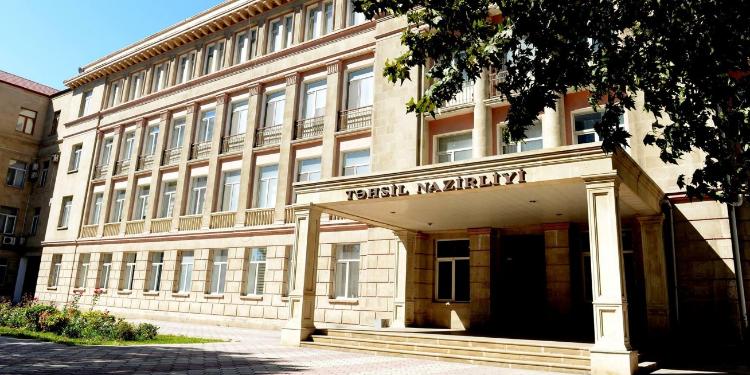 Müəllimlərin işə qəbulu üzrə test imtahanı başlayır Müəllimlərin işə qəbulu üzrə test imtahanı başlayır