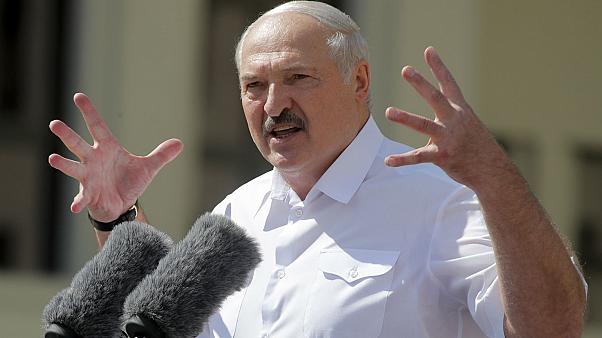 Lukaşenkonun Litvaya girişi qadağan edilib