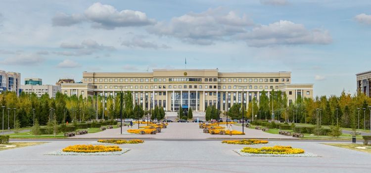 Qazaxıstan XİN: "Tərəfləri güc tətbiqindən imtina etməyə çağırırıq"