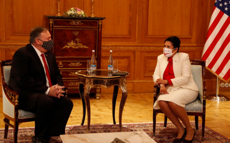 Gürcüstan prezidenti Pompeo ilə görüşüb: “Dünyanın sabit və demokratik Qafqaza ehtiyacı var”