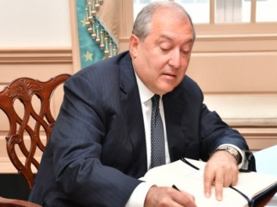 Ermənistan prezidenti İqtisadiyyat naziri təyin edib