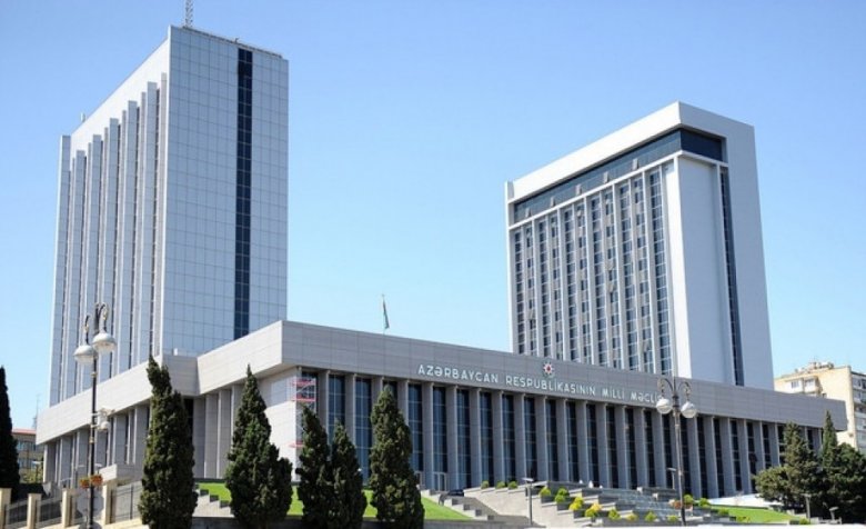 Deputatlar Qırğızıstanda prezident seçkilərini müşahidə edəcək
