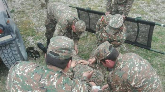 Ermənistanın axtarış qrupu minaya düşüb