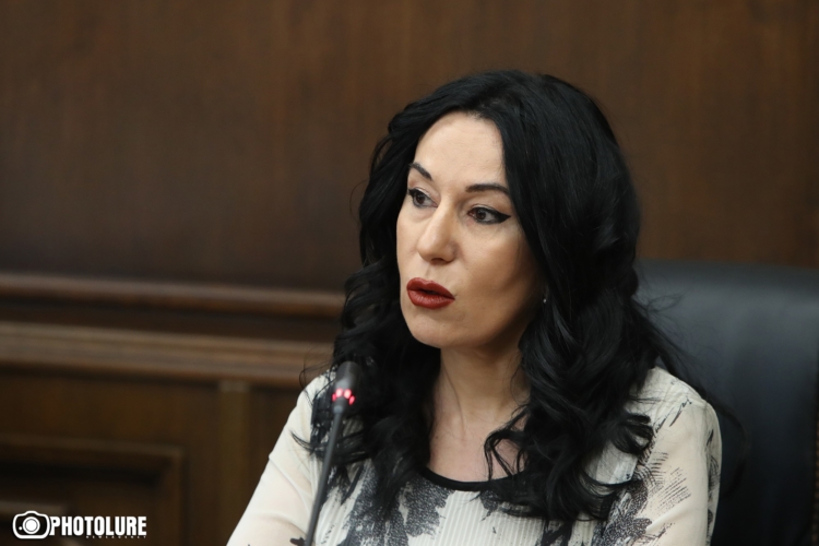 Erməni deputat: “Ermənistan Xarici İşlər Nazirliyində üsyan baş verəcək”