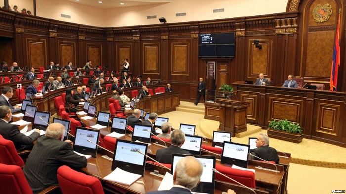 Ermənistan parlamenti bu gün buraxıla bilər