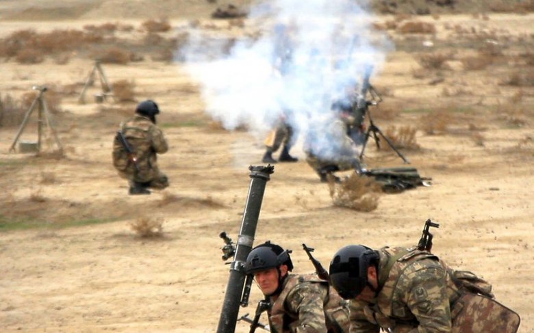 Azərbaycan Ordusunun minaatan batareyaları döyüş atışları icra edir
