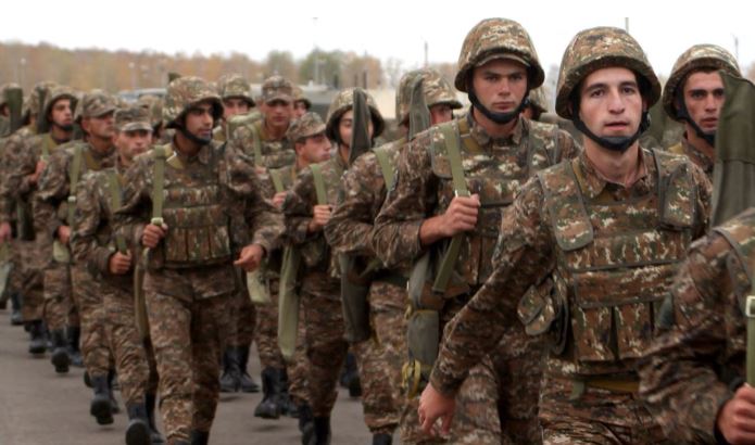 Qarabağdakı separatçıların silahlı dəstələri Paşinyana qarşı qiyama qoşulur