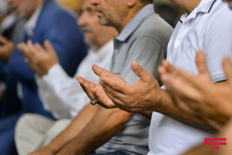 Bu il Ramazan bayramında camaat namazı qılınmayacaq