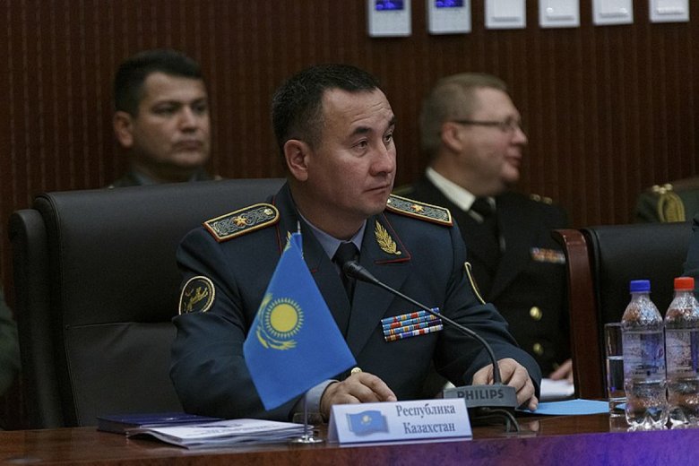 Murat Bektanov Qazaxıstanın müdafiə naziri təyin olunub