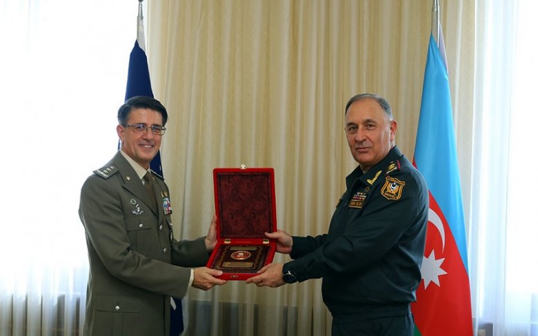 General Kərim Vəliyev NATO-nun İdarə rəisi ilə görüşüb