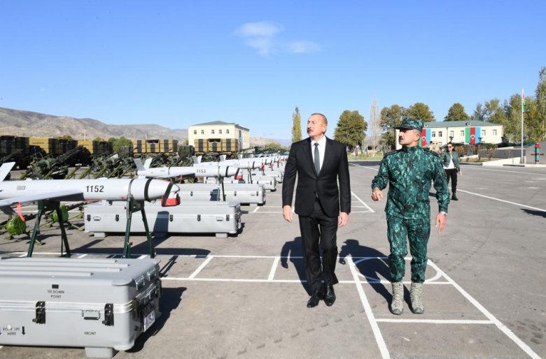 Prezident Qubadlıda DSX-nin hərbi hissə kompleksinin açılışında iştirak edib