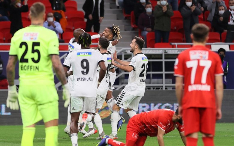 “Beşiktaş” Türkiyə Superkubokunu qazanıb