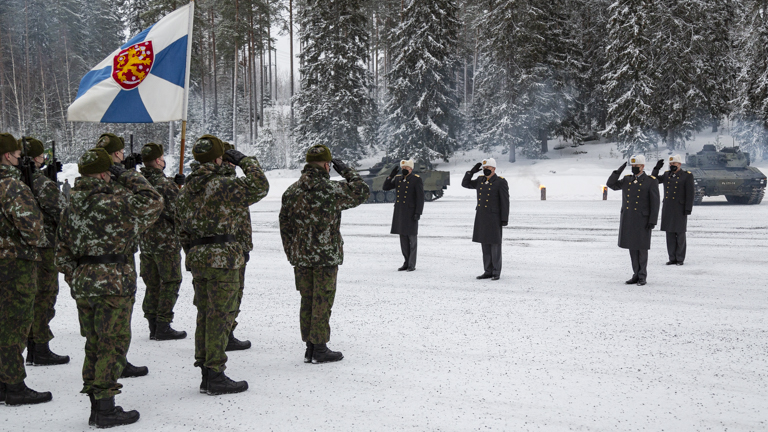 Neytral ölkənin ordusunda zabitlərin 91 faizi NATO tərəfdarıdır