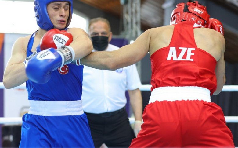 Avropa çempionatı: Azərbaycan boksçusu gürcüstanlı idmançını məğlub edib