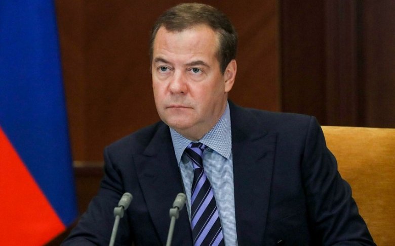 Medvedev: "Əgər Rusiyaya hücum olarsa..."