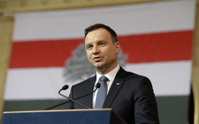 Polşa prezidenti: "Hərbi texnika ehtiyatlarını artırmağa ehtiyacımız var”