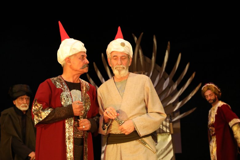 Teatr mövsümü “Qanlı namə” ilə yekunlaşdırıb