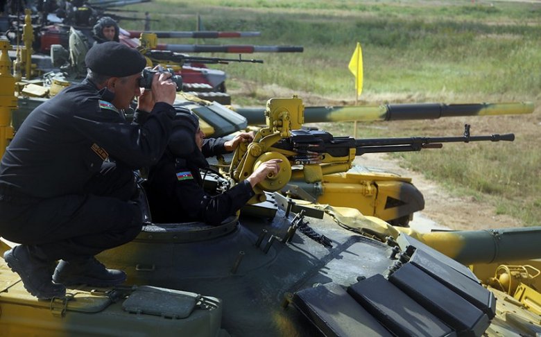 MN: "Tankçılarımız “Tank biatlonu” müsabiqəsinə hazırlıqlarını davam etdirir"