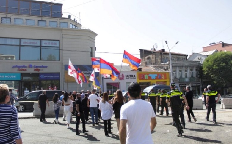 Tbilisidə ermənilərin Azərbaycan səfirliyinin binası qarşısındakı aksiyasının qarşısını alınıb