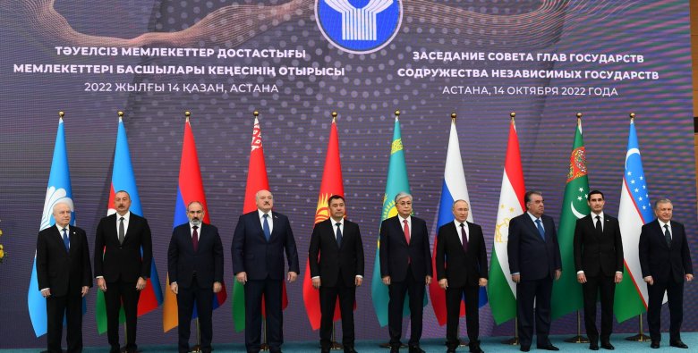 İlham Əliyev Astanada MDB dövlət başçılarının şərəfinə rəsmi qəbulda iştirak edib