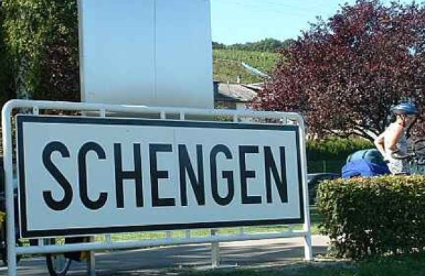 Şengen zonasına daxil olan ölkələrin sayı artır