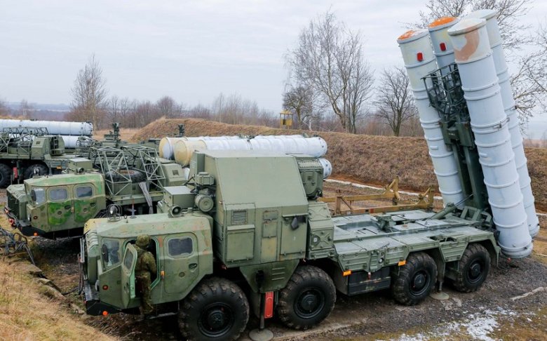 Rusiya Ukraynaya "S-300" raketi ilə zərbə endirib, ölən var