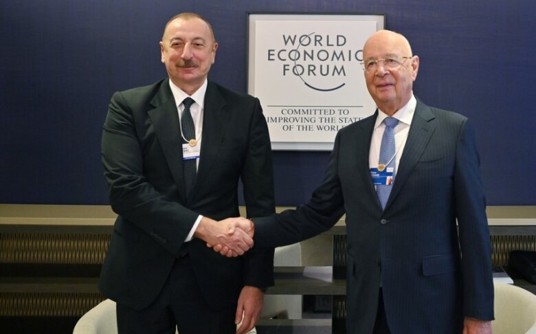 Prezident Davosda Dünya İqtisadi Forumunun sədri ilə görüşüb