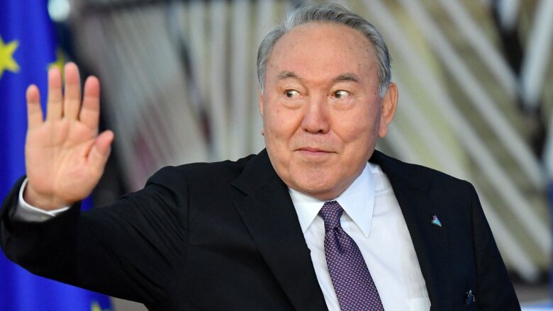 Nazarbayev dövrü qapanıb - Keçmiş prezident siyasətlə məşğul olmayacaq