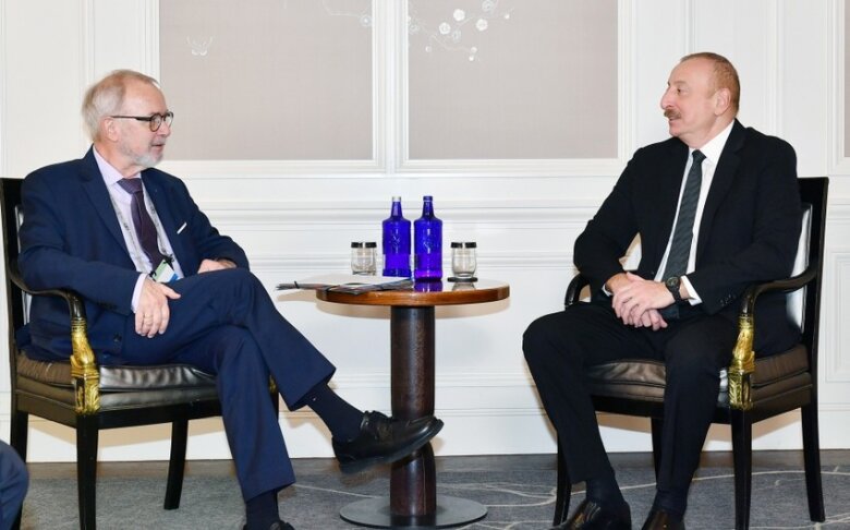 İlham Əliyev Münxendə Avropa İnvestisiya Bankının prezidenti ilə görüşüb