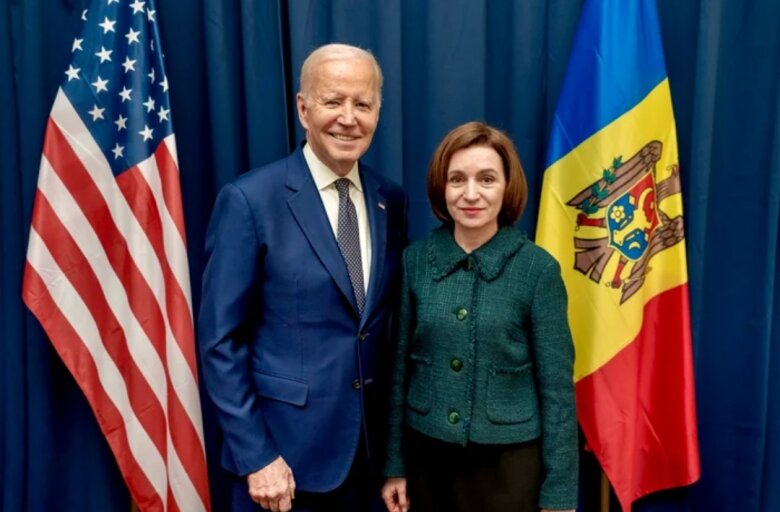 ABŞ və Moldova prezidentləri Varşavada görüşüb
