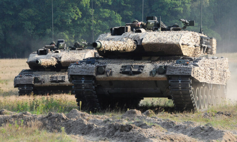 Norveç Ukraynaya tank və digər döyüş texnikaları göndərir