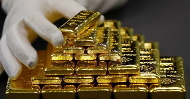 Rusiya 3,6 ton qızıl və bir neçə milyard yuan satıb
