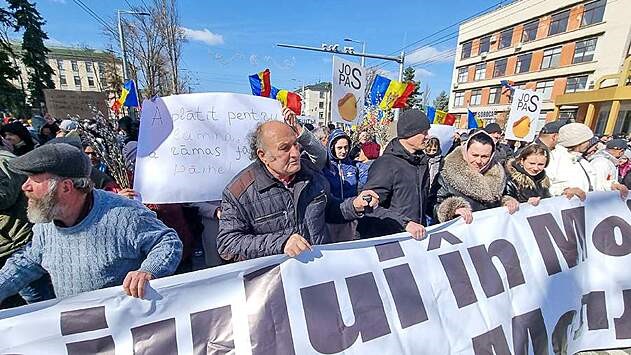 Moldova polisi 77 etirazçını saxlayıb, 24-ü azyaşlıdır
