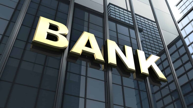 Rusiyada 25-30 bank bazarı tərk edəcək