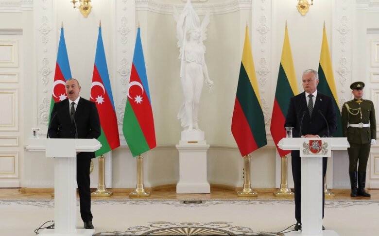Prezidentlər Litva-Azərbaycan biznes forumunda iştirak edirlər