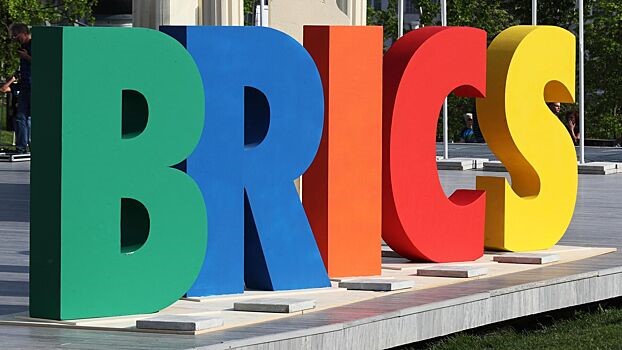 Diplomat BRICS-ə üzv olmağın üstünlüklərindən danışıb