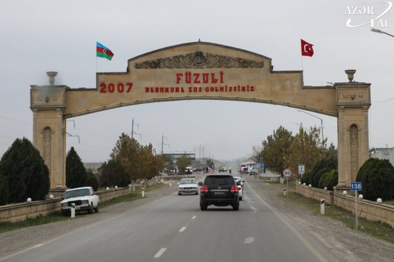 Daha 23 ailə Füzuli şəhərinə köçüb