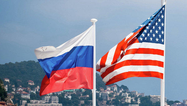 Rusiya iki amerikalı diplomatı ölkədən çıxarır