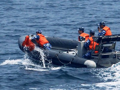 İdoneziyada 28 sərnişini daşıyan gəmi itib