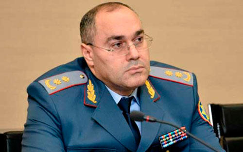 Keçmiş komitə sədri ölkədən külli miqdarda vəsait çıxarır